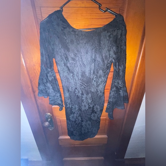 Trading with @lynds_e_curry// LuLus Little Black Lace Hippie Dress - Picture 2 of 7